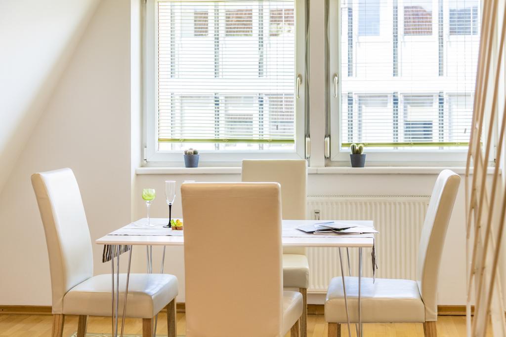 Maisonette Apartment Am Bahnhof - Adults Only Innsbruck Zewnętrze zdjęcie