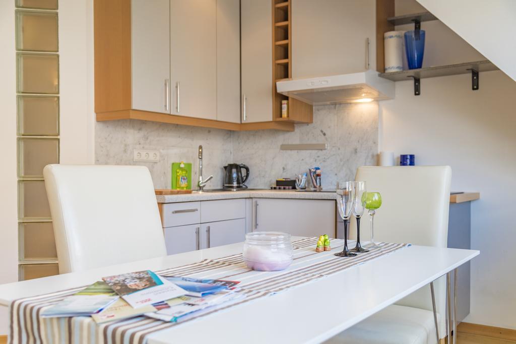 Maisonette Apartment Am Bahnhof - Adults Only Innsbruck Zewnętrze zdjęcie