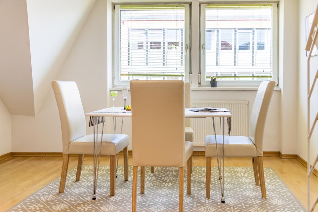 Maisonette Apartment Am Bahnhof - Adults Only Innsbruck Zewnętrze zdjęcie