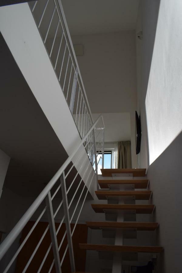 Maisonette Apartment Am Bahnhof - Adults Only Innsbruck Zewnętrze zdjęcie