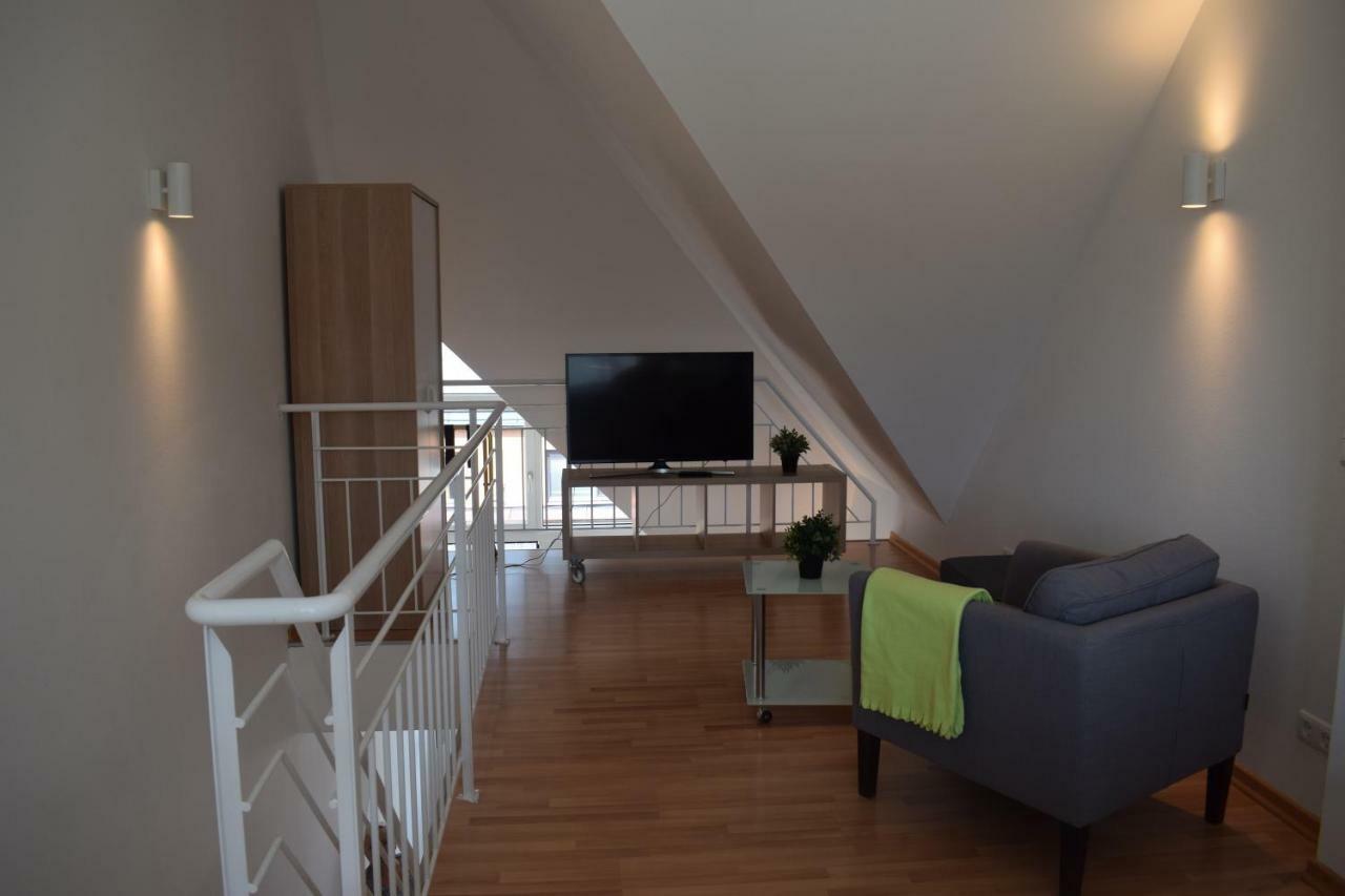 Maisonette Apartment Am Bahnhof - Adults Only Innsbruck Zewnętrze zdjęcie