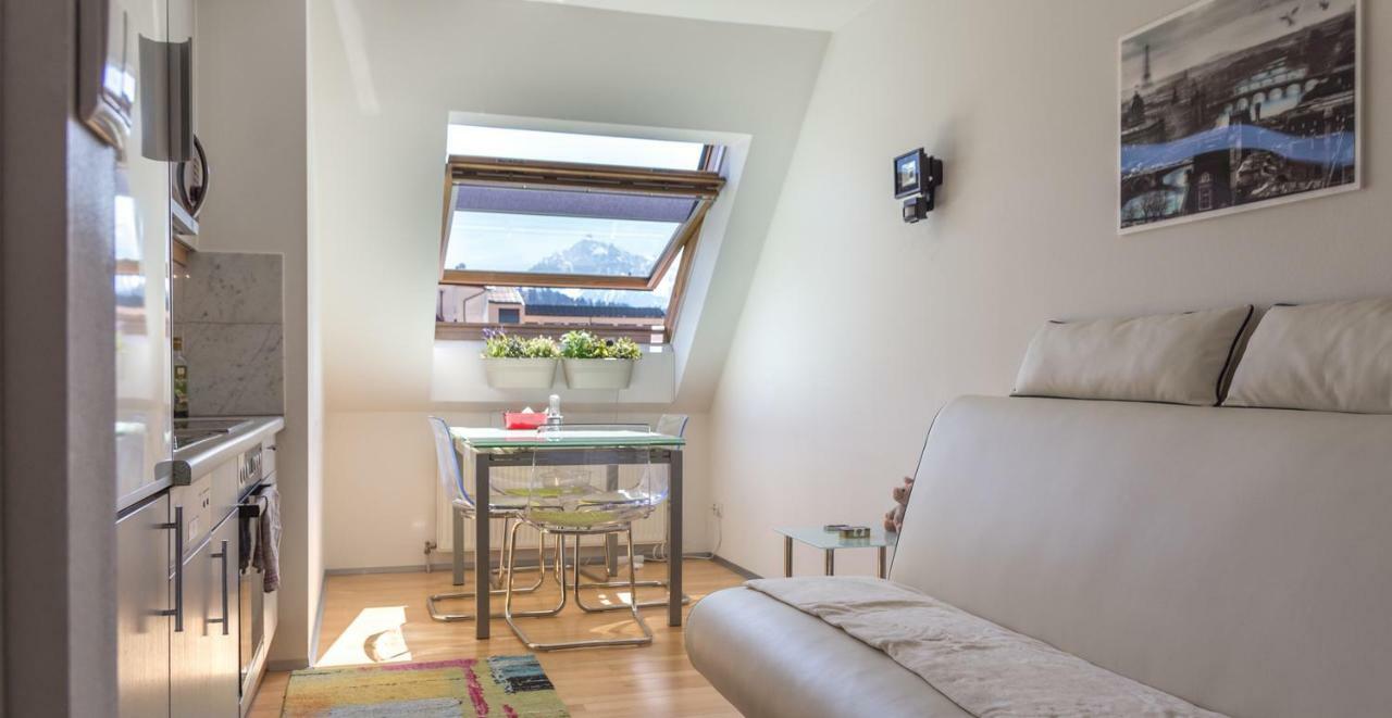 Maisonette Apartment Am Bahnhof - Adults Only Innsbruck Zewnętrze zdjęcie